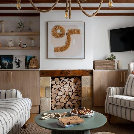 Stow On The Wold Scandi Chic Authentic Cottage エクステリア 写真