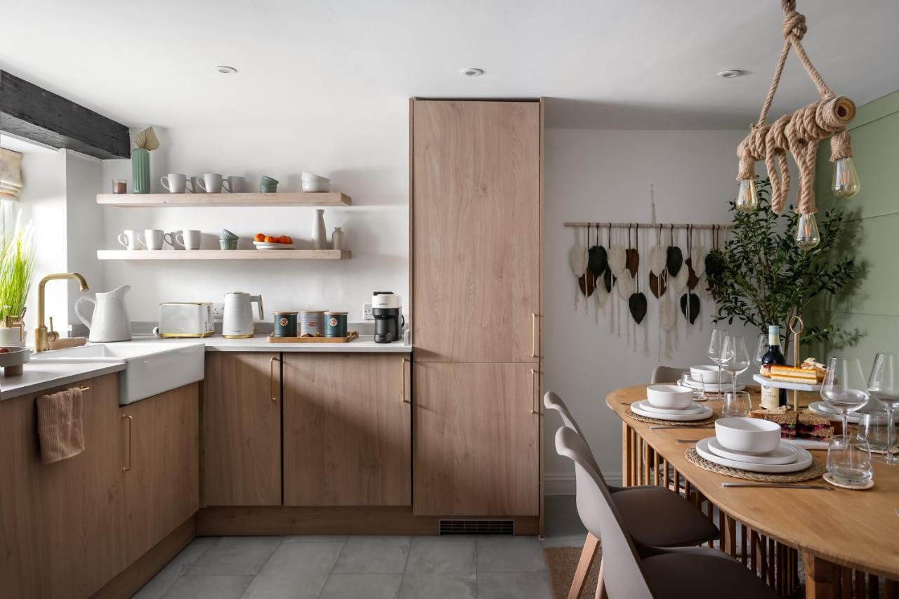 Stow On The Wold Scandi Chic Authentic Cottage エクステリア 写真