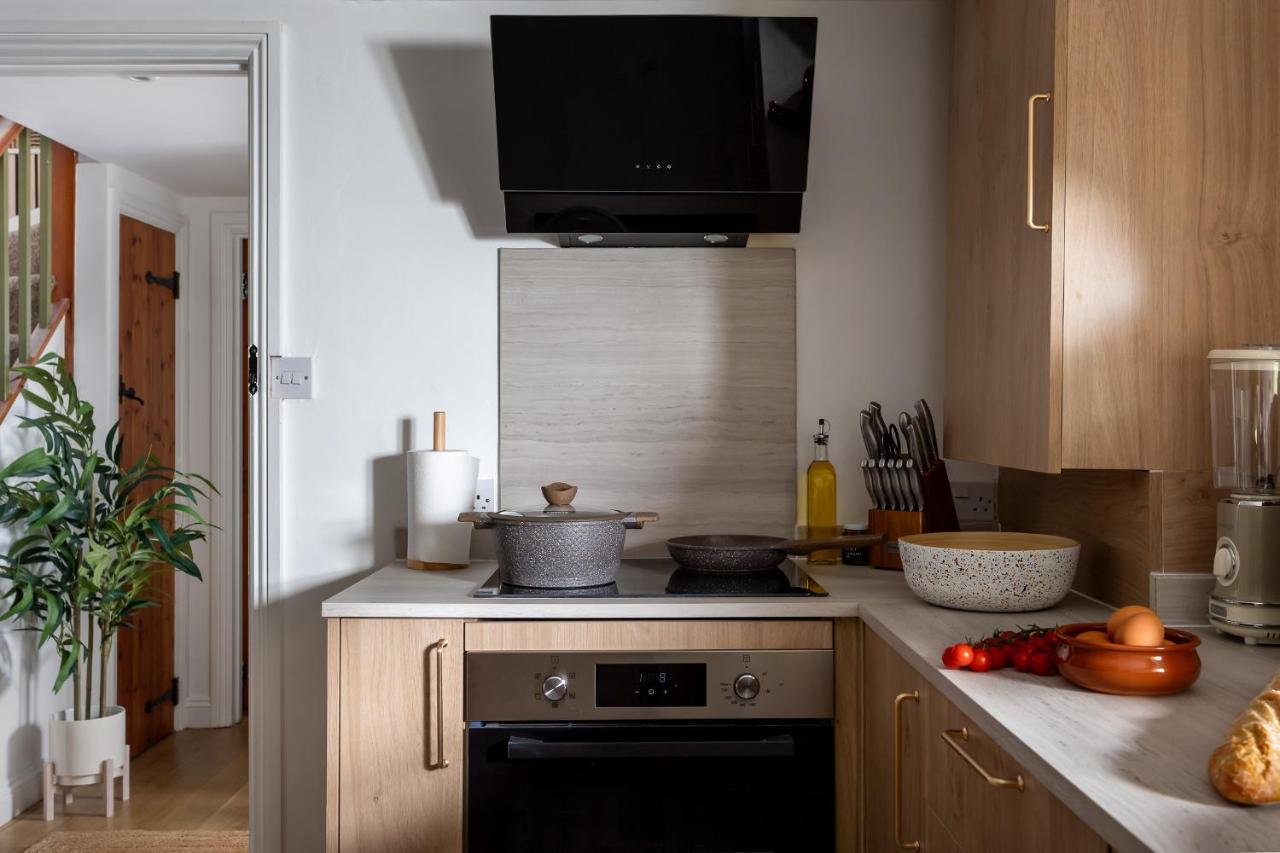 Stow On The Wold Scandi Chic Authentic Cottage エクステリア 写真