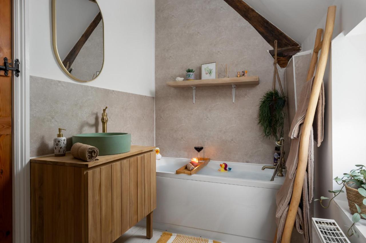 Stow On The Wold Scandi Chic Authentic Cottage エクステリア 写真